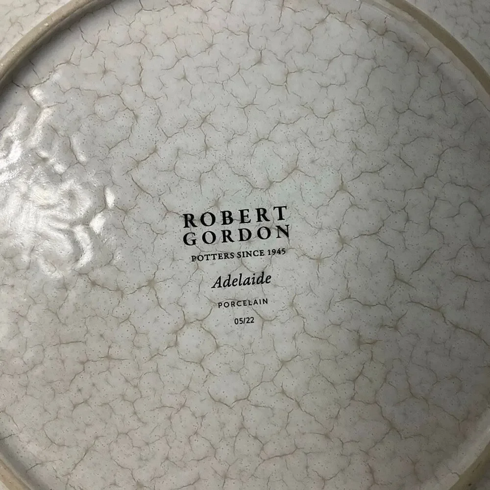 ROBERT GORDON Australia Pottery Adelaide Birch 8 1/2” Plate